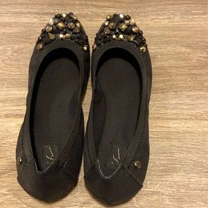 Simply Vera Vera Wang flats
